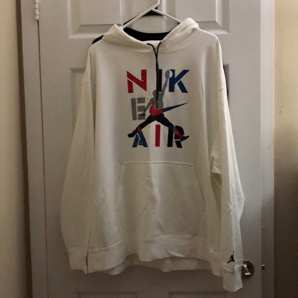 NWT Nike Air Jordan Hoodie in White w/ Jumpman - Picture 8 of 13